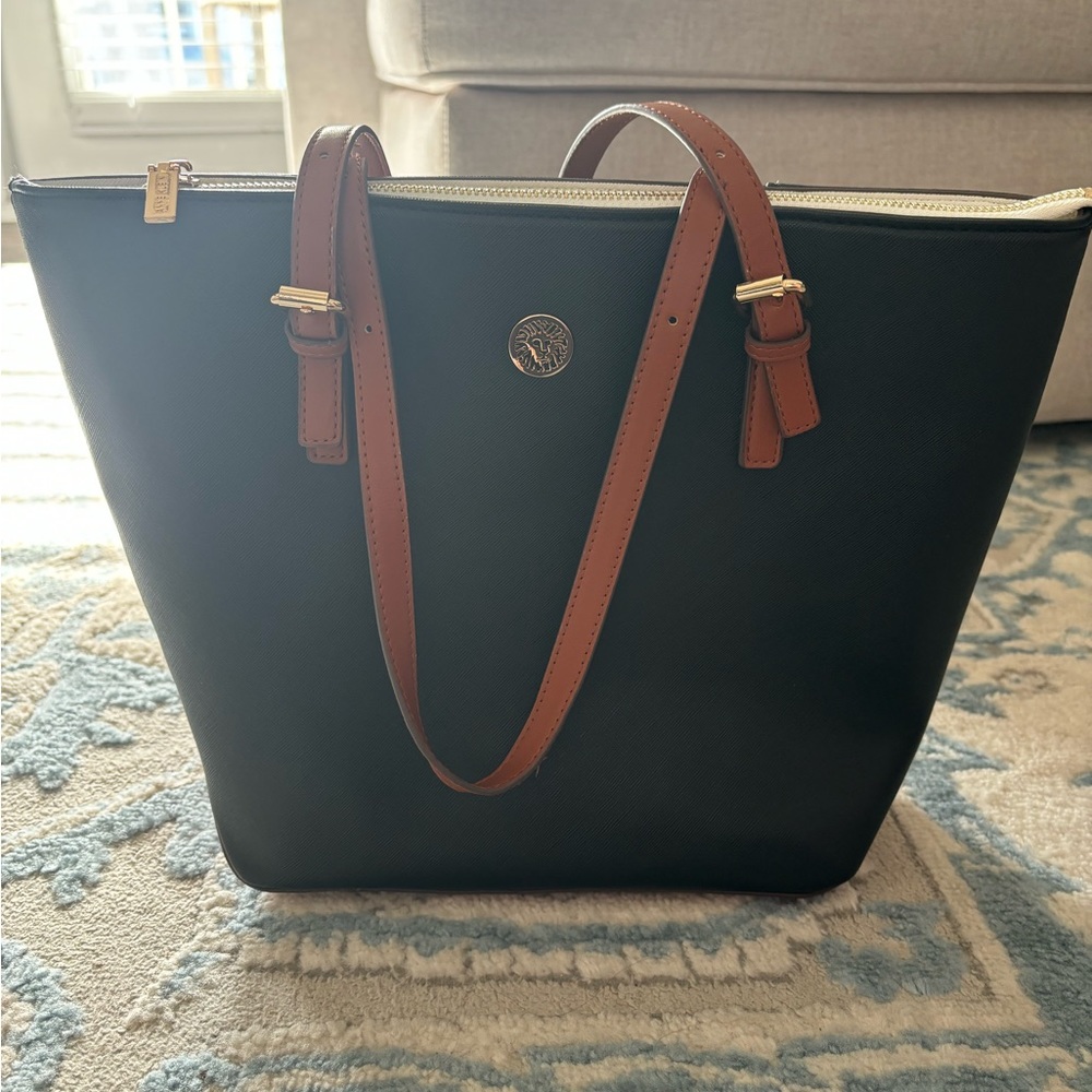 Anne Klein black shoulder purse